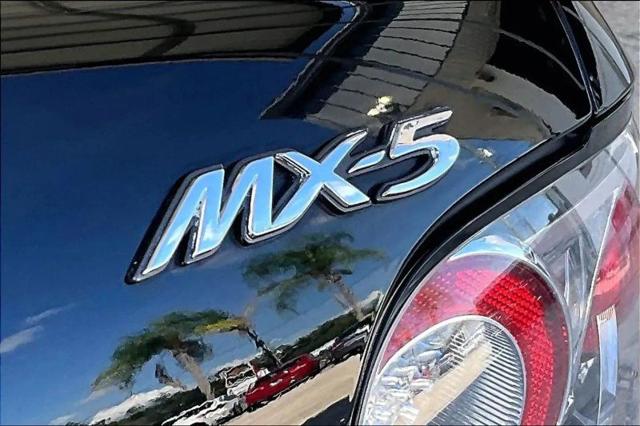 2006 Mazda MX-5 Grand Touring
