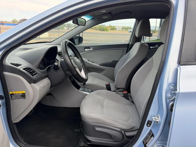 2012 Hyundai Accent GS