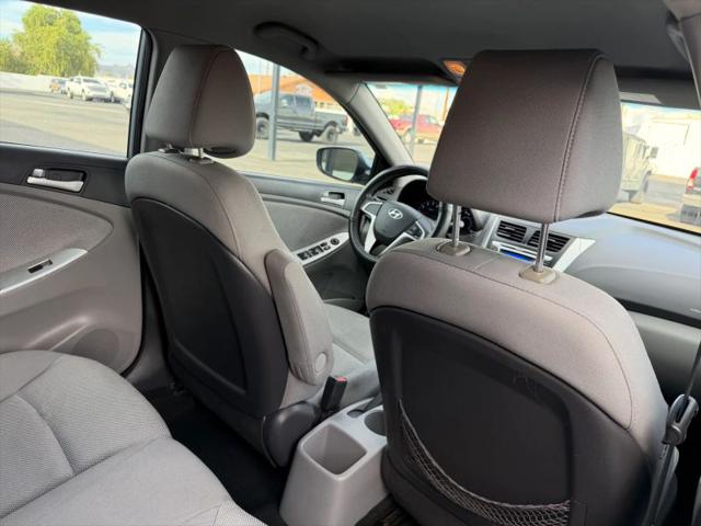 2012 Hyundai Accent GS