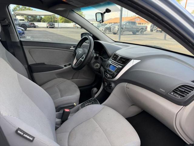 2012 Hyundai Accent GS