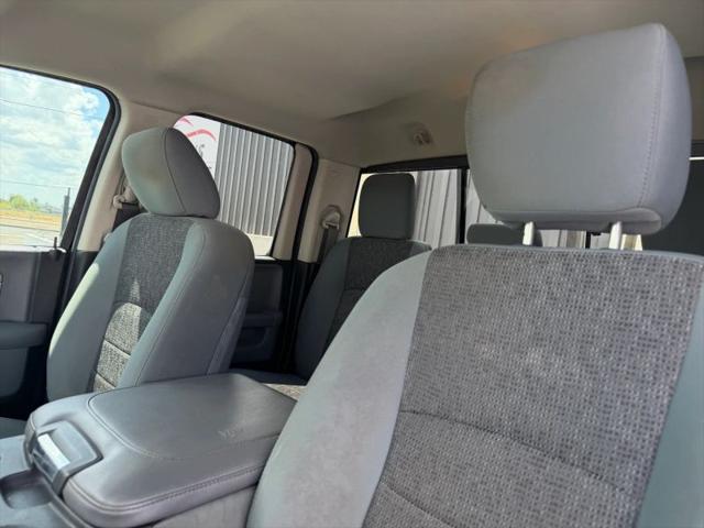 2019 Ram 1500 Classic SLT Quad Cab 4x4 64 Box