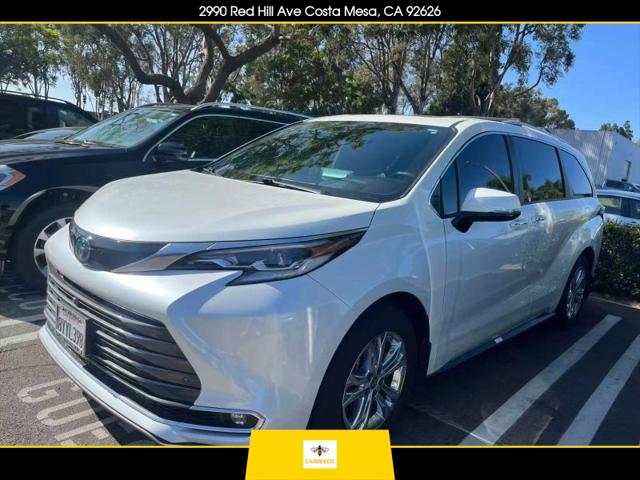 2022 Toyota Sienna Platinum for sale in Costa Mesa, CA