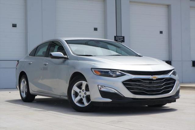 2019 Chevrolet Malibu 1FL for sale in Opa Locka, FL