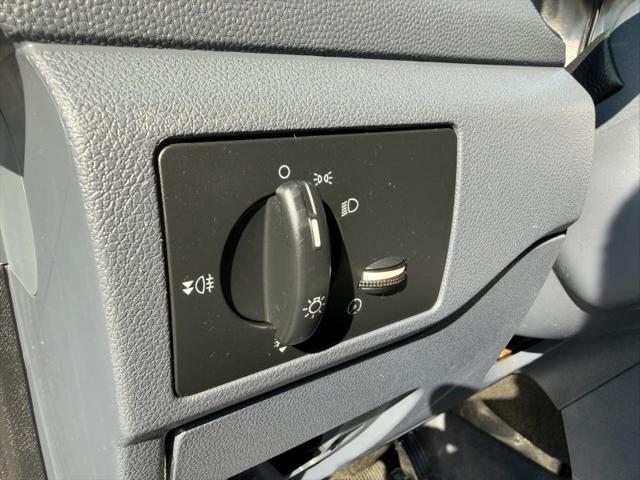 2011 Ford Transit Connect XLT Premium