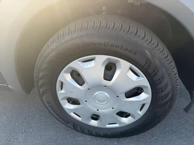 2011 Ford Transit Connect XLT Premium
