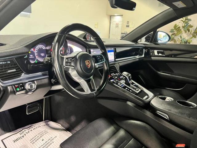 2018 Porsche Panamera 4S