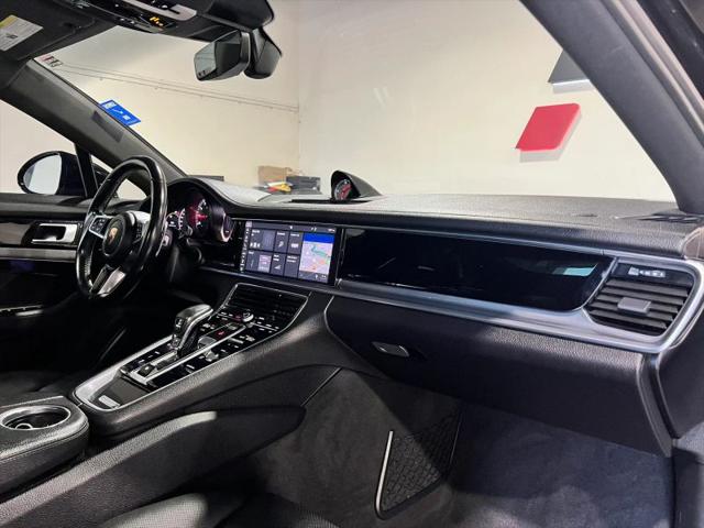 2018 Porsche Panamera 4S