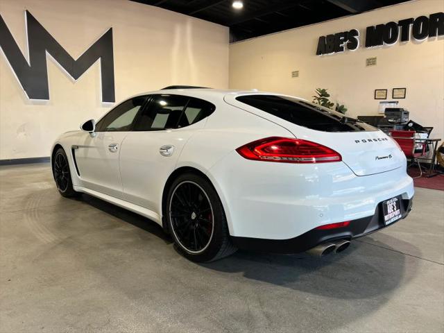 2015 Porsche Panamera 4S