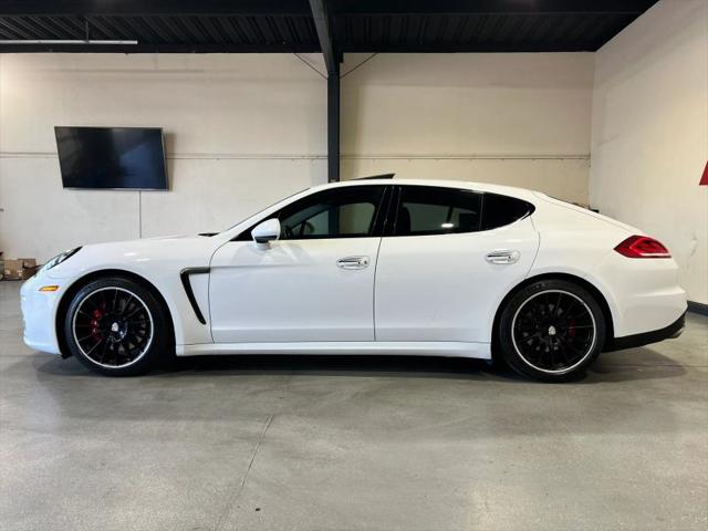 2015 Porsche Panamera 4S