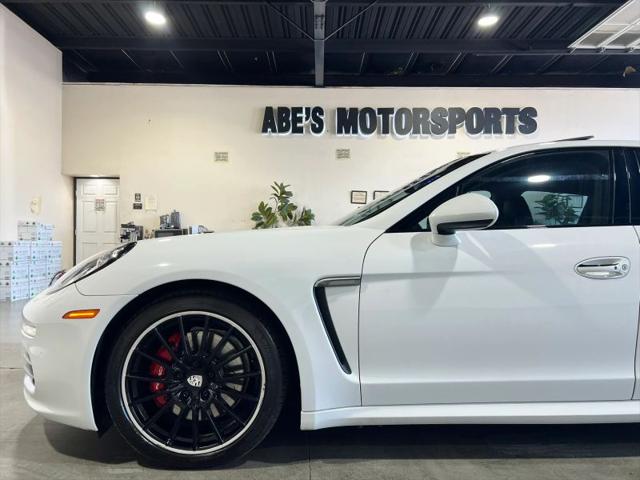2015 Porsche Panamera 4S