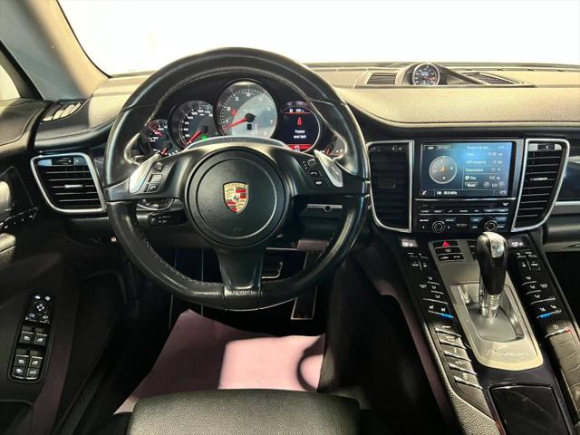 2015 Porsche Panamera 4S