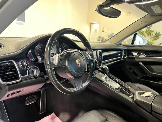 2015 Porsche Panamera 4S