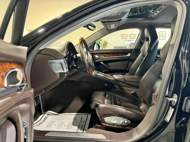2012 Porsche Panamera Base