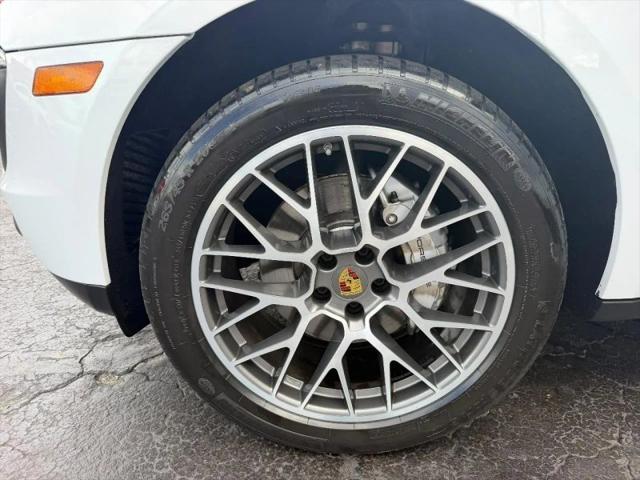 2018 Porsche Macan S