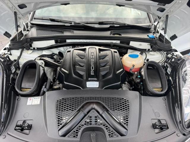 2018 Porsche Macan S