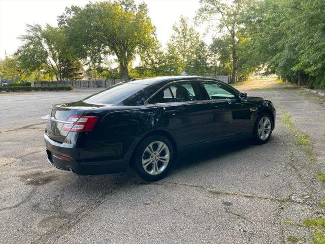 2014 Ford Taurus SEL