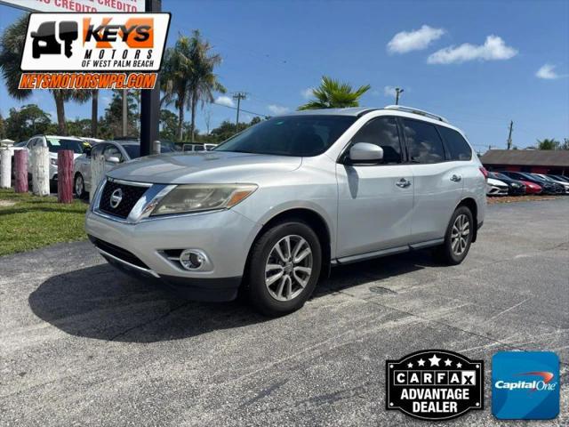 2015 Nissan Pathfinder SV for sale in West Palm Beach, FL