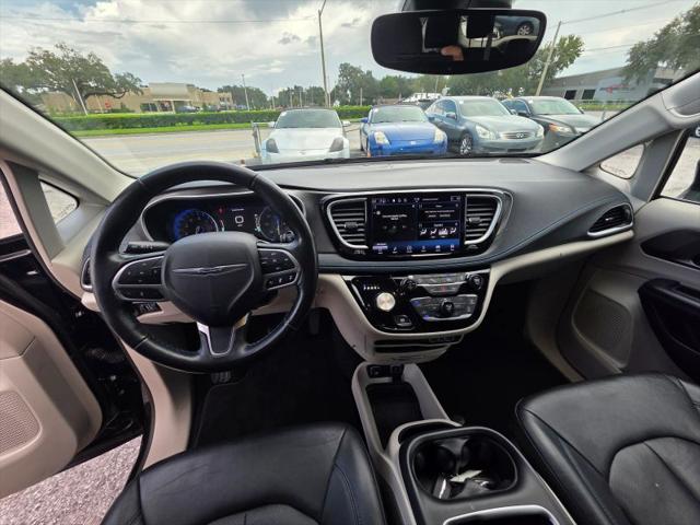 2021 Chrysler Pacifica Touring L