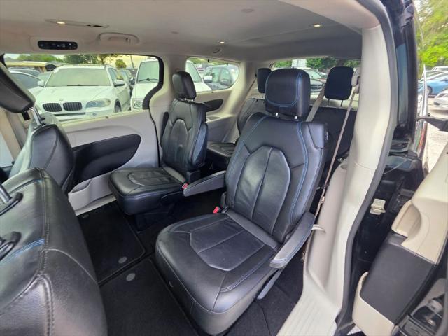 2021 Chrysler Pacifica Touring L