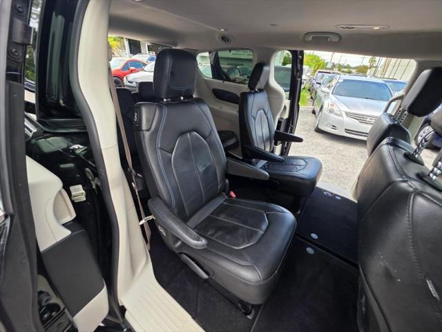 2021 Chrysler Pacifica Touring L