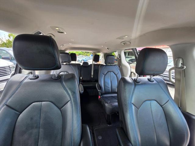 2021 Chrysler Pacifica Touring L