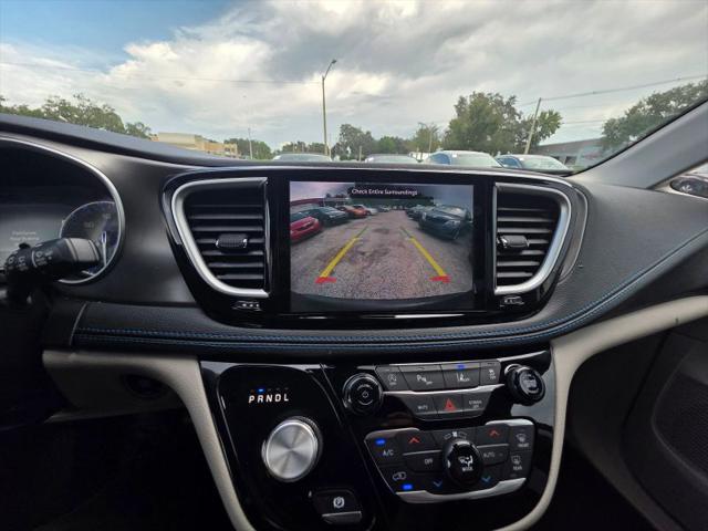 2021 Chrysler Pacifica Touring L