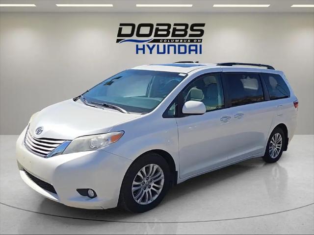 2016 Toyota Sienna XLE Premium 8 Passenger for sale near Columbus, OH
