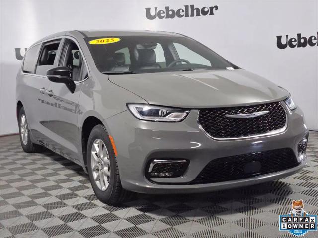 2025 Chrysler Pacifica Select for sale in Jasper, IN