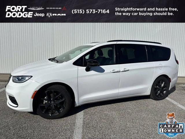 2025 Chrysler Pacifica Limited for sale in Fort Dodge, IA