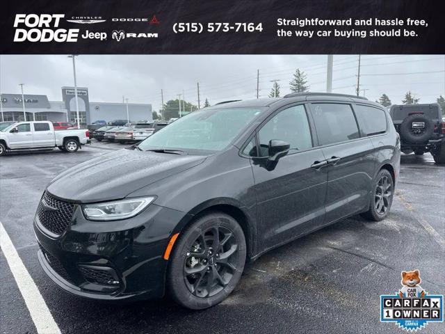 2025 Chrysler Pacifica Limited for sale in Fort Dodge, IA