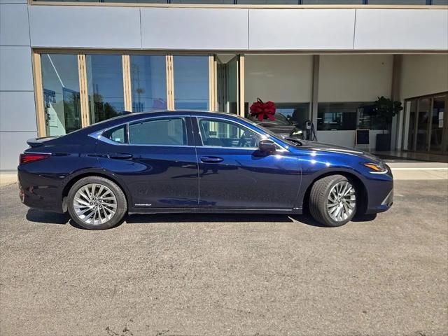 2021 Lexus ES ES 300h Ultra Luxury for sale in Indianapolis, IN