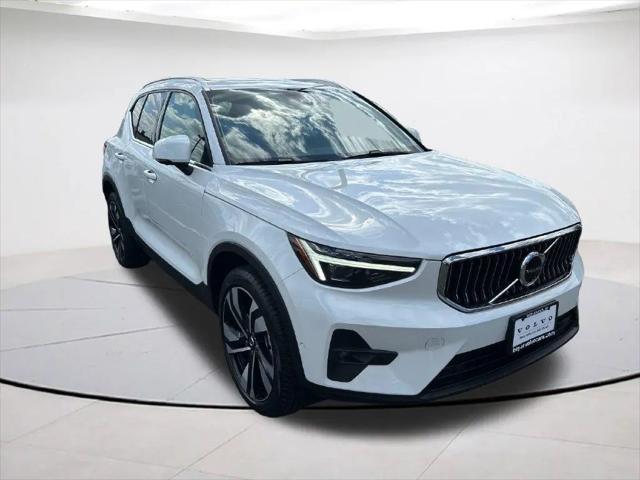 2024 Volvo XC40 B5 Plus Bright Theme for sale in Falls Church, VA