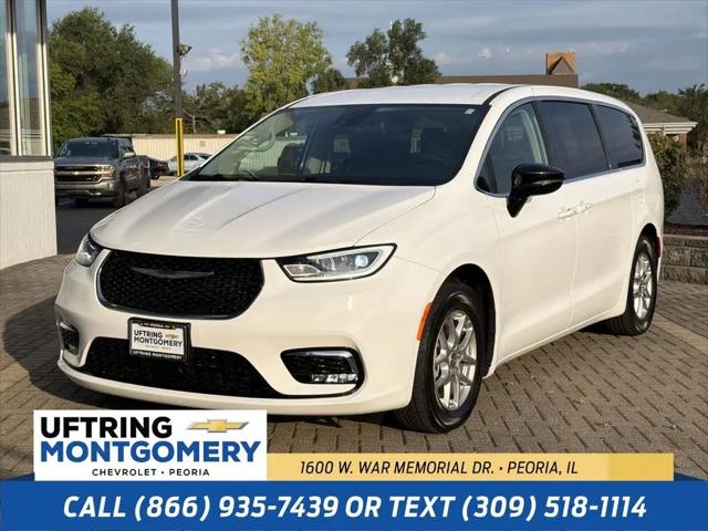 2024 Chrysler Pacifica Touring L for sale in Peoria, IL