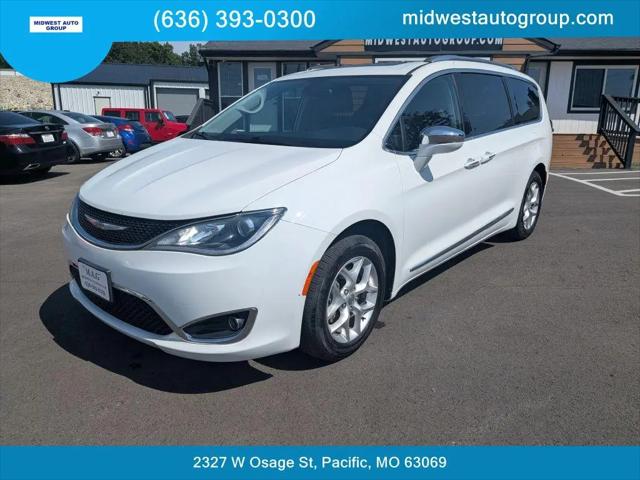 2019 Chrysler Pacifica Limited for sale in Pacific, MO