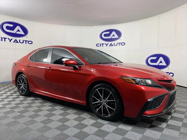 2021 Toyota Camry SE for sale in Memphis, TN