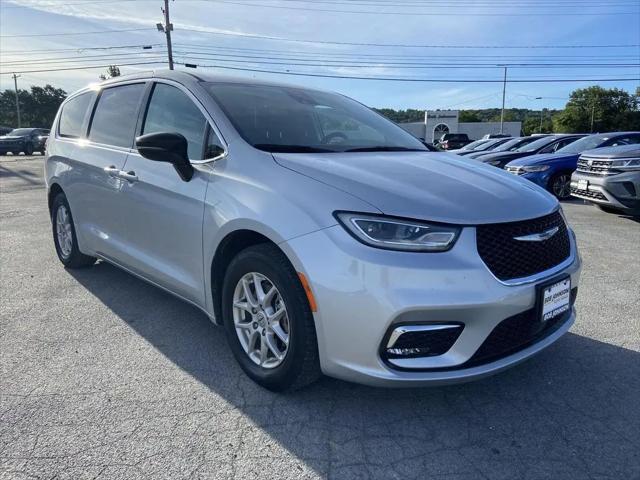 2024 Chrysler Pacifica Touring L for sale in Rochester, NY
