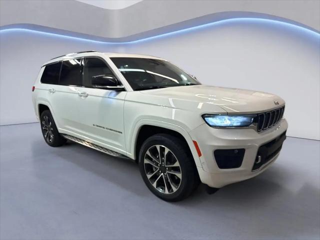 2021 Jeep Grand Cherokee Overland for sale in Brunswick, OH