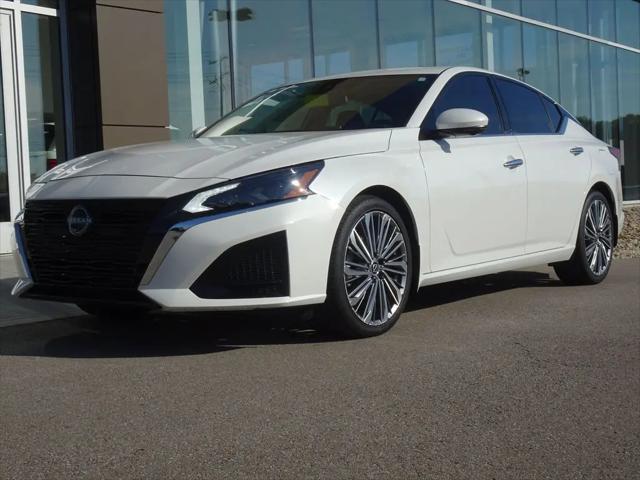 2024 Nissan Altima SL FWD for sale in Cincinnati, OH