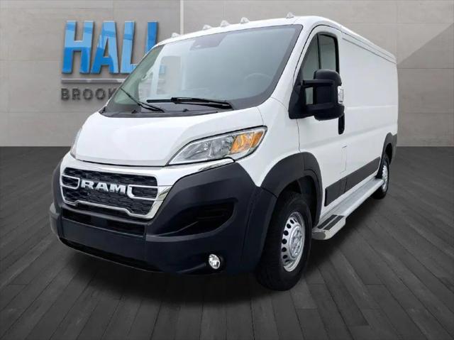 2025 Ram ProMaster 2500 Cargo Van Tradesman Low Roof 136 WB w/Pass Seat for sale in Waukesha, WI