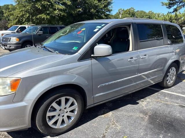 2014 Chrysler Town & Country Touring for sale in Newport News, VA