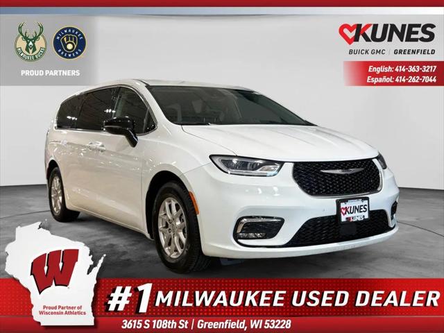 2024 Chrysler Pacifica Touring L for sale in Greenfield, WI