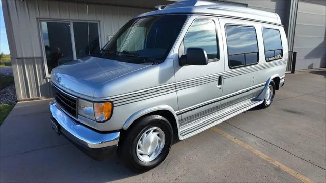 1994 Ford E-150 Base for sale in Sioux Falls, SD