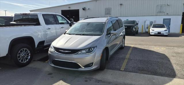 2018 Chrysler Pacifica Touring L for sale in Monroe, MI