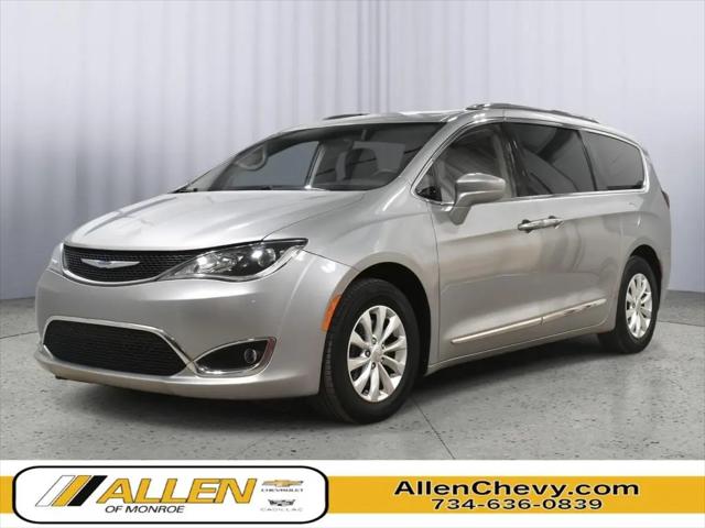 2018 Chrysler Pacifica Touring L for sale in Monroe, MI