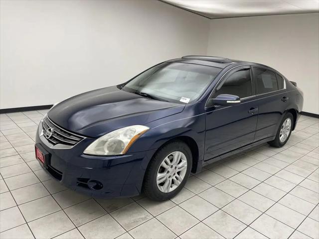 2010 Nissan Altima 2.5 S for sale in Sheboygan, WI