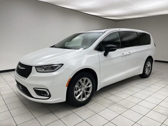 2026 Chrysler Pacifica Limited for sale in Sheboygan, WI