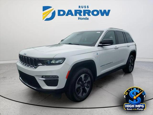 2024 Jeep Grand Cherokee Base for sale in Milwaukee, WI