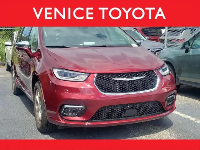 2021 Chrysler Pacifica Limited for sale in Venice, FL