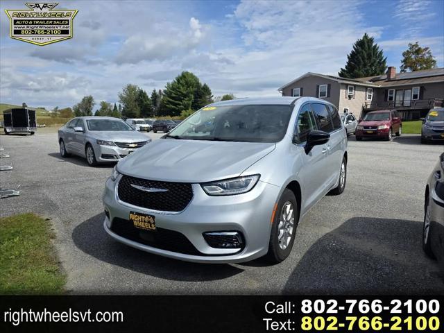 2024 Chrysler Pacifica Touring L for sale in Derby, VT