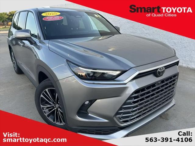 2025 Toyota Grand Highlander Hybrid Platinum MAX for sale in Davenport, IA